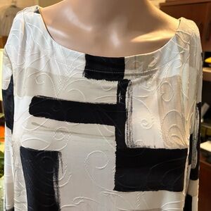 JM Collection Elegant Cream and White Tunic